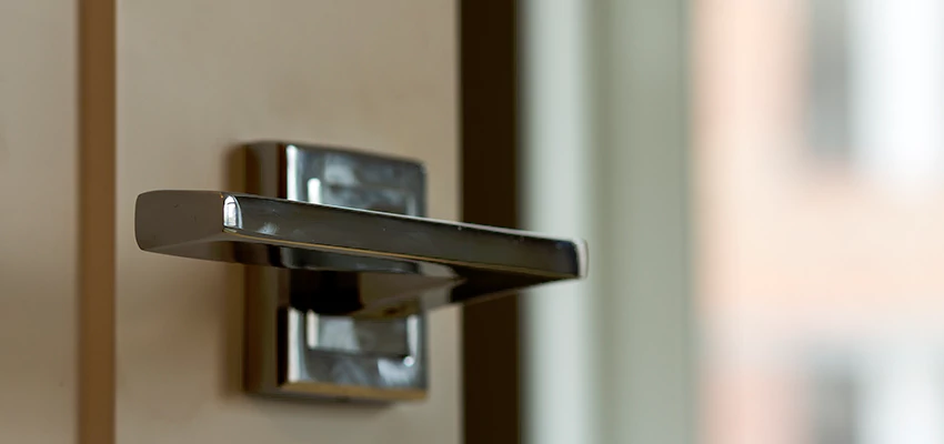 Door Lever Knob Repair in Franklin, California