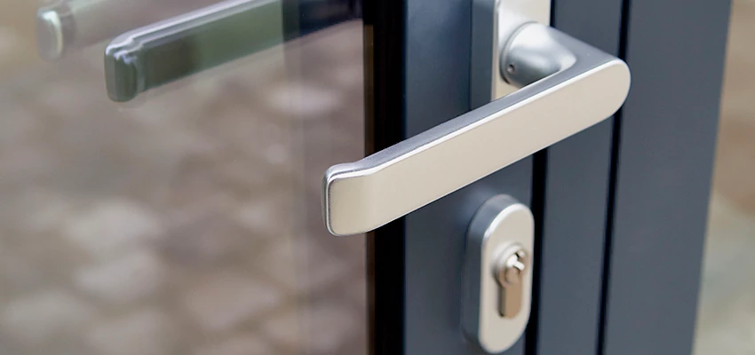 Broken Door Lock Cylinder Repair in Franklin, California