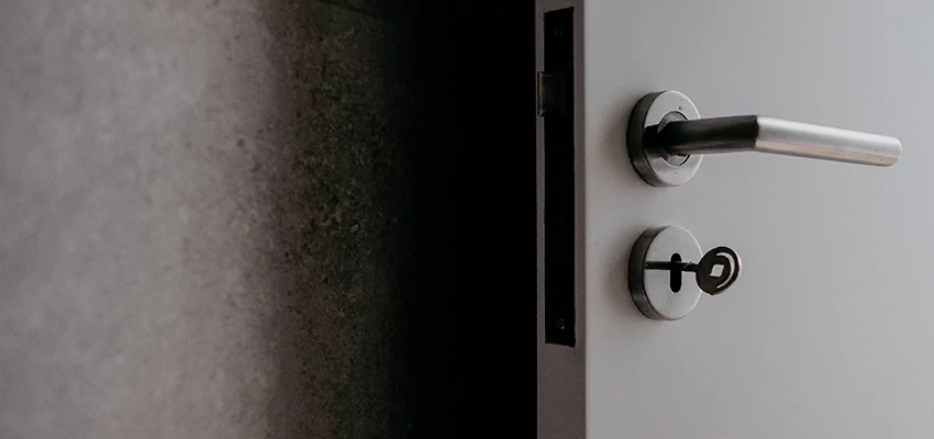 Front Door Handle Repair And Installation in Franklin, CA